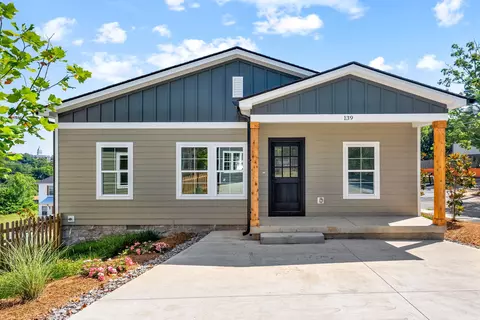 139 Lawn St, Clarksville, TN 37040