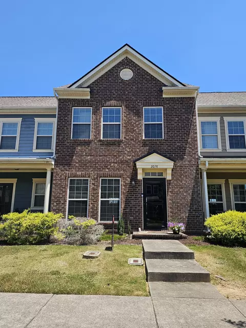 2038 Hemlock Dr, Spring Hill, TN 37174