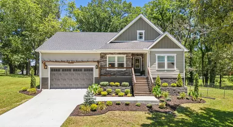 199 Lakeview Trl, Mcminnville, TN 37110