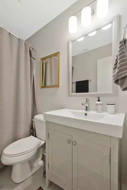 Bath - 339 Maple St, Madison, TN 37115 photo 1 of 4