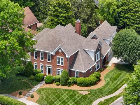 101 Doral Ln, Hendersonville, TN 37075