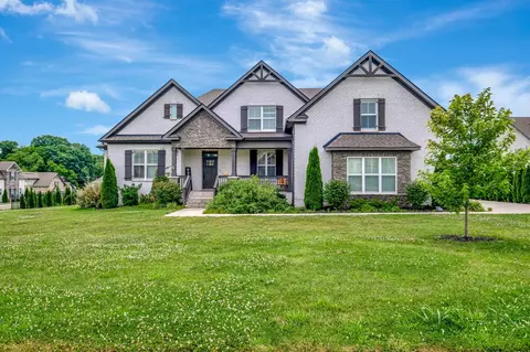 1009 Pretender Way, Columbia, TN 38401