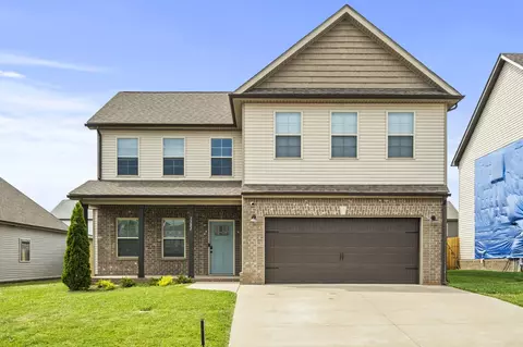 1382 Millet Dr, Clarksville, TN 37040