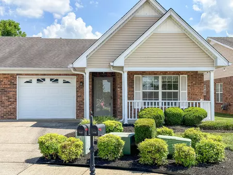 710 Forest Glen Cir, Murfreesboro, TN 37128