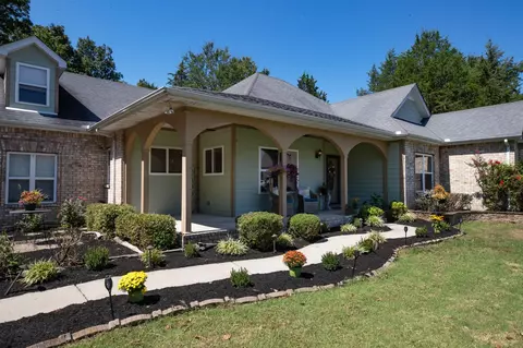 906 W Sagefield Dr, Smyrna, TN 37167