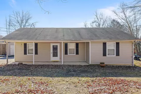 17 Lisbon Rd, Chickamauga, GA 30707