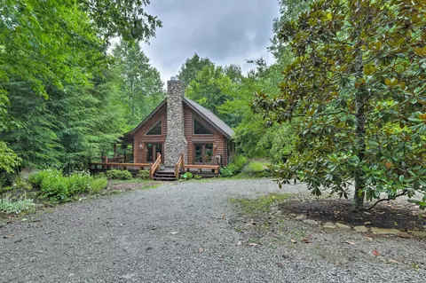 1633 Savage Highlands Dr, Coalmont, TN 37313