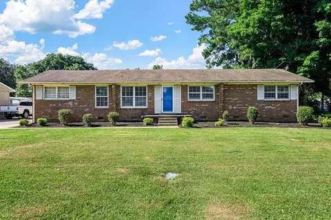 422 Eventide Dr, Murfreesboro, TN 37130
