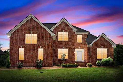 104 Clairmonte Ln, Hendersonville, TN 37075