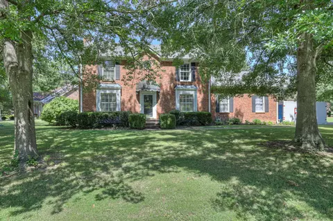 1100 Brandon Dr, Franklin, TN 37064
