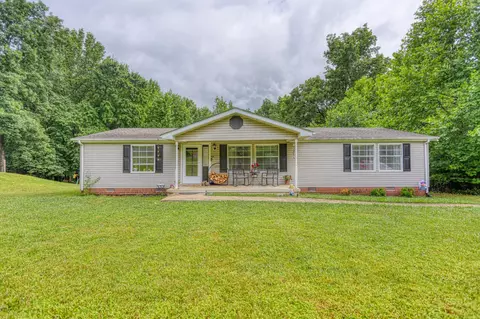 1009 Phillip Dr, Portland, TN 37148
