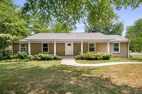 2564 Pitts Ln, Murfreesboro, TN 37130