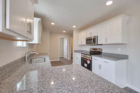 Kitchen - 452 Mimosa Dr, Decherd, TN 37324 photo 1 of 2