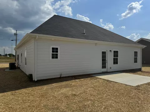 416 Mimosa Dr, Decherd, TN 37324 photo 2