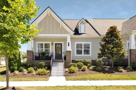 621 Weybridge Dr, Nolensville, TN 37135