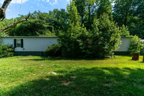 5738 Highway 412 W, Linden, TN 37096