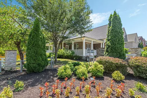 4001 Barnes Cove Dr, Antioch, TN 37013