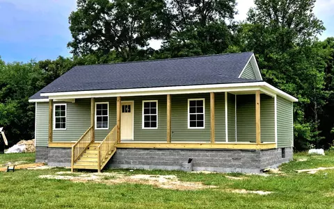 2867 Blue Springs Rd, Smithville, TN 37166