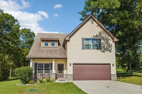 814 Silverhill Dr, Murfreesboro, TN 37129