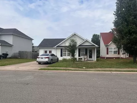 5014 Nina Marie Ave, Murfreesboro, TN 37129