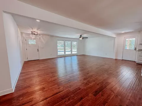Living - 1309 Jackson Hollow Rd, Goodspring, TN 38460 photo 1 of 1