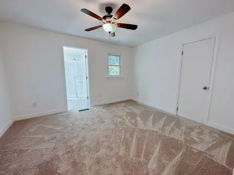 Bedroom - 1309 Jackson Hollow Rd, Goodspring, TN 38460 photo 1 of 3