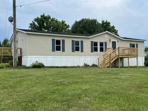 305 Blue Door Rd, Portland, TN 37148