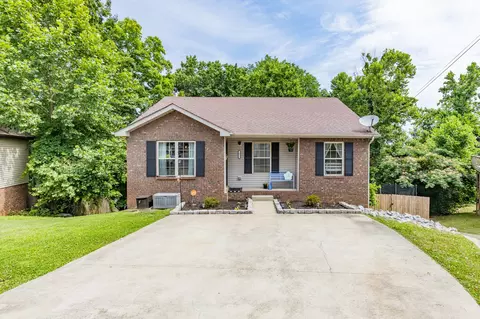 2033 Windmeade Dr, Clarksville, TN 37042