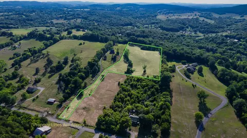 0 Brush Creek Cir, Brush Creek, TN 38547