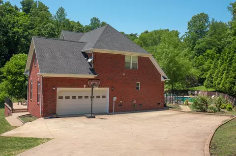 205 Young Rd, Pulaski, TN 38478 photo 6