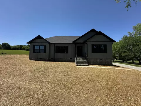 1872 Hwy 231s, Bethpage, TN 37022