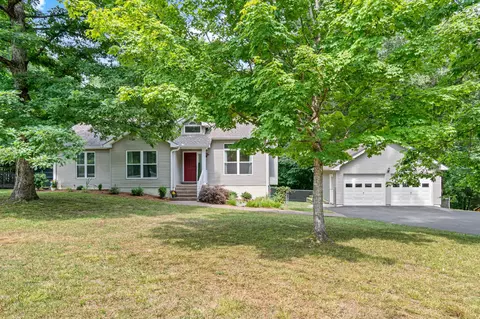 1214 Simms Heights Rd, Kingston Springs, TN 37082