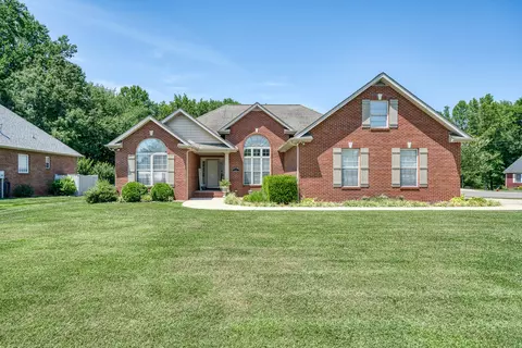 310 Taylor Cir, Cookeville, TN 38506