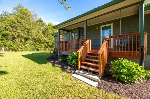 195 Springvale Ln, Rock Spring, GA 30739 photo 3