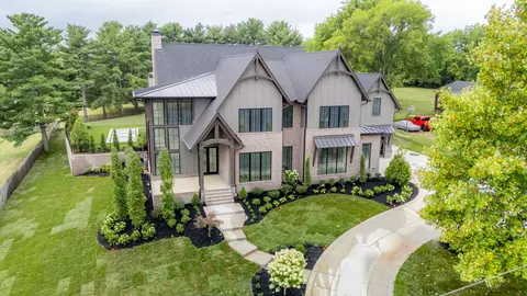 8117 Shady Pl, Brentwood, TN 37027