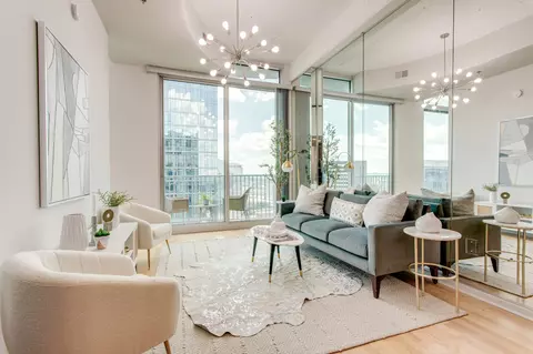 415 Church St #2904, Nashville, TN 37219