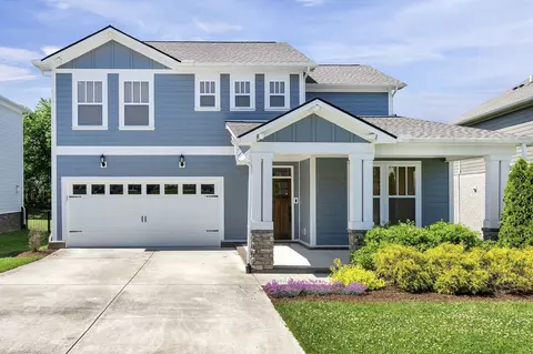 2117 Maytown Cir, Thompsons Station, TN 37179