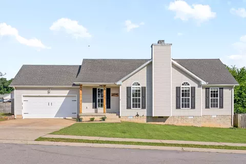 404 Athena Dr, Clarksville, TN 37042