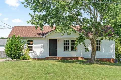 554 Jacquie Dr, Clarksville, TN 37042