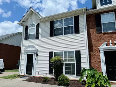 631 Legacy Dr, Smyrna, TN 37167