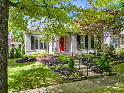 686 Pebble Springs Dr, Franklin, TN 37067