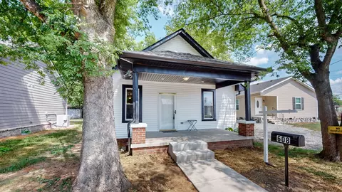 608 Bellview Ave S, Fayetteville, TN 37334