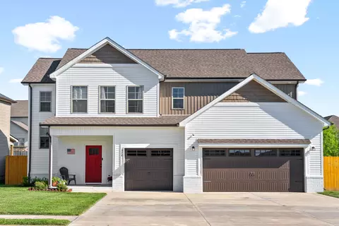 978 Cherry Blossom Ln, Clarksville, TN 37040