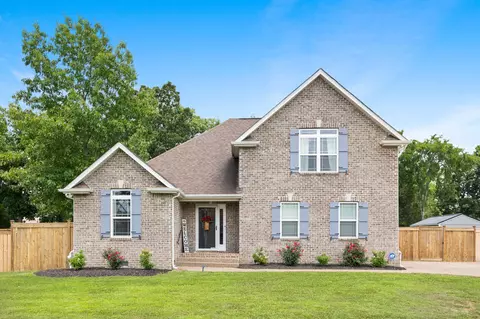 336 Legends Pt, Lebanon, TN 37090