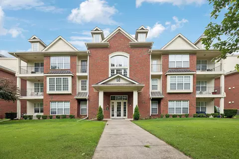 3201 Aspen Grove Dr #B4, Franklin, TN 37067