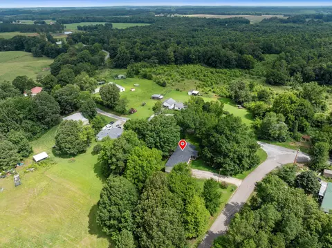 1235 Exchange Rd, Wildersville, TN 38388