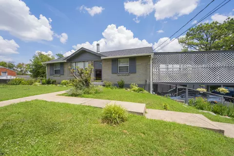 324 Willard Dr, Nashville, TN 37211