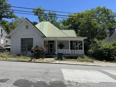 203 Bellview Ave N, Fayetteville, TN 37334