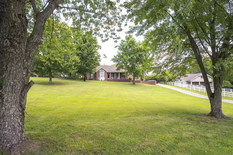 6238 Rock Springs Rd, Smyrna, TN 37167