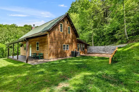 6650 Dismal Hollow Rd, Christiana, TN 37037
